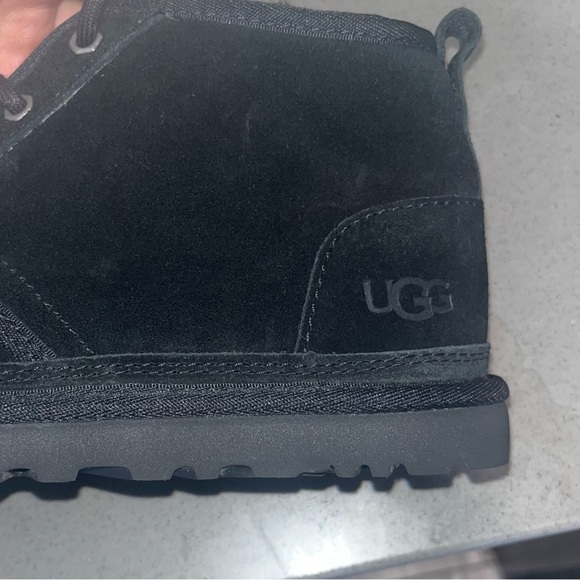 ugg boots ! - Picture 3 of 5
